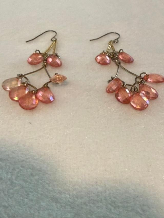 Pink Faceted Teardrop Bead Chandelier Earrings Antiqued Gold Tone Pierced