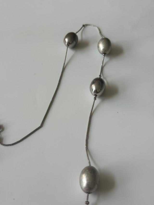 28” Oxidized Silver Tone Oval Bead Station Snake Chain Necklace