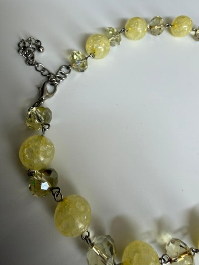 yellow glass beaded necklace