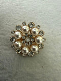 New Never Worn Faux Pearl Rhinestone Cluster Brooch Gold Tone Pin 1 Inch