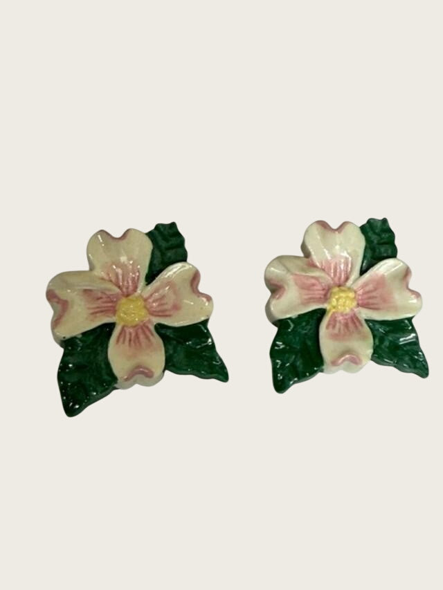 vintage dogwood flower clip-on earrings, about 1 inch, with cream/ivory petals,