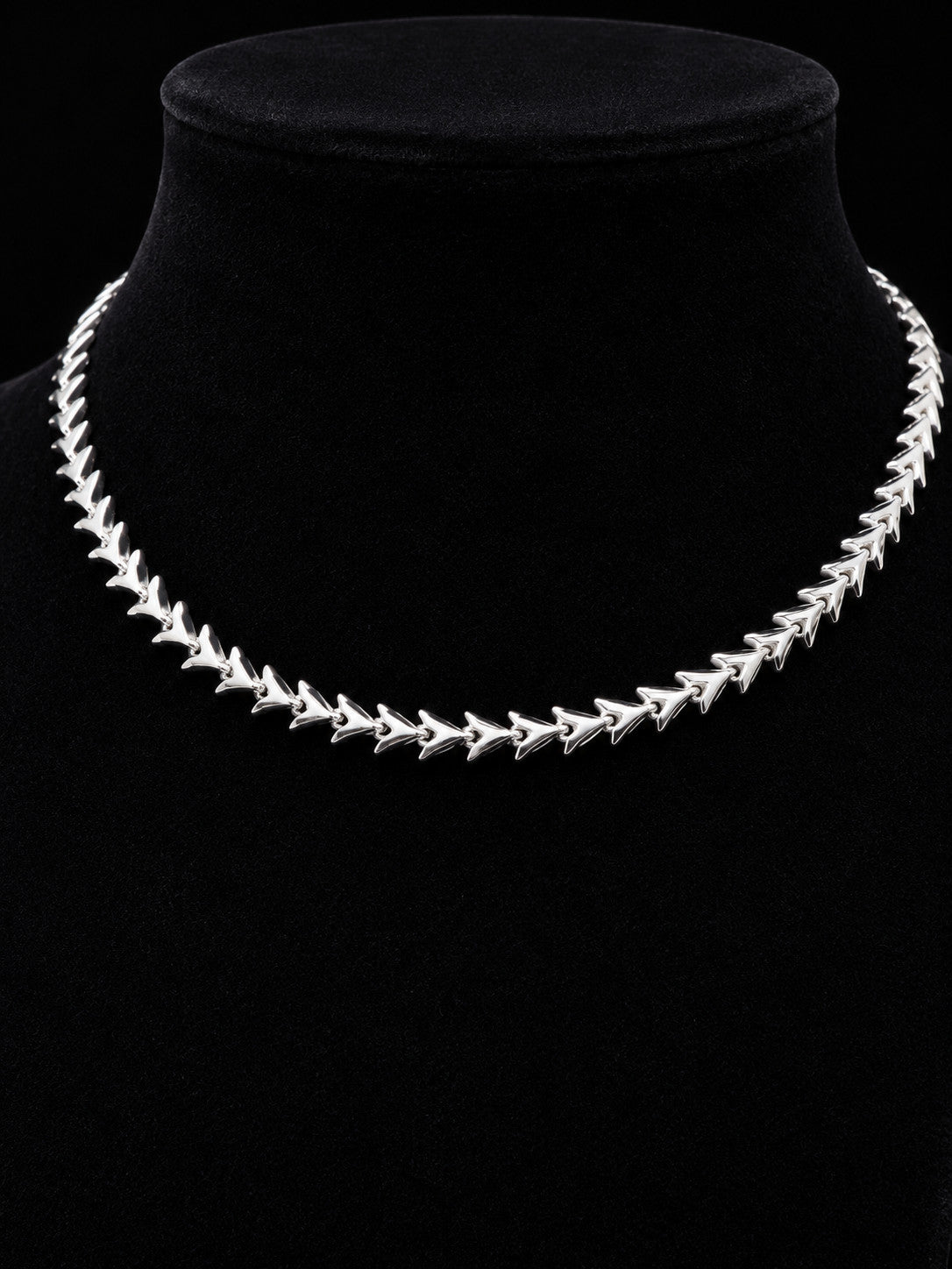 Vintage Monet Silver Tone Chevron Arrow Link Choker Necklace Signed