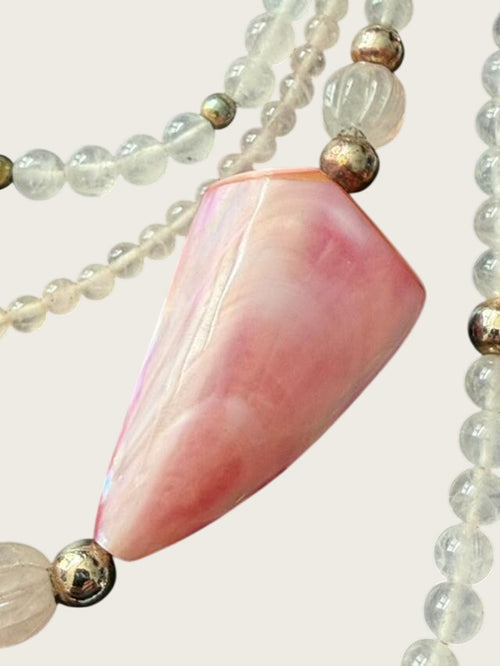 23" Multi Strand Pink Shell Rose Quartz Bead Statement Necklace Gold Tone