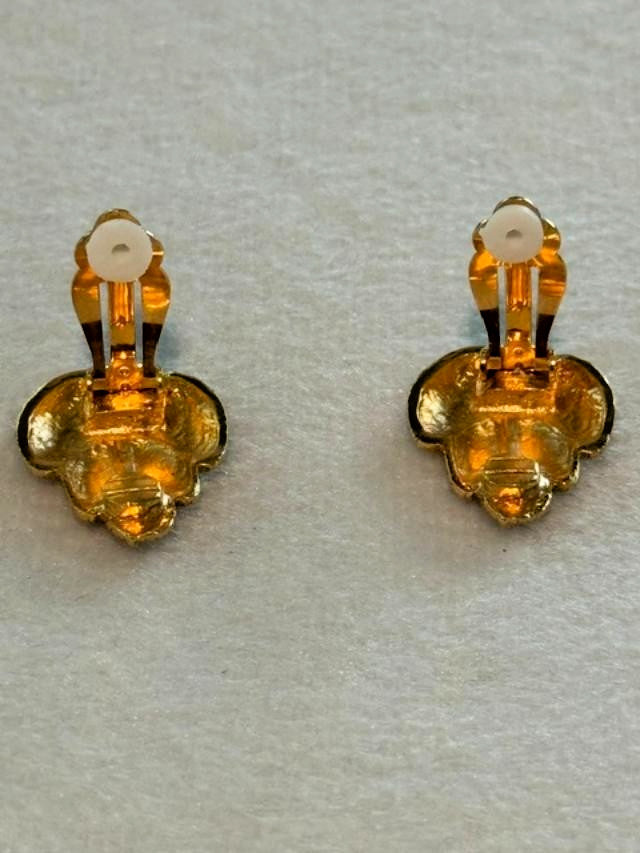 Vintage Gold Tone Textured Abstract Leaf Clip-On Earrings 1 Inch