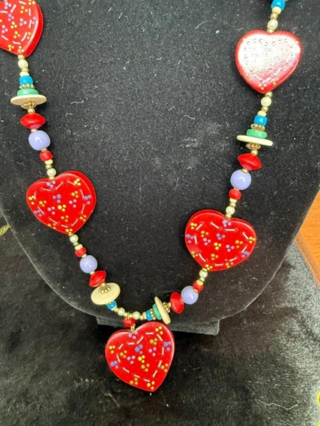 Vintage 1990s Hand Painted Wood Red Heart Bead Necklace Folk Art 30 Inch